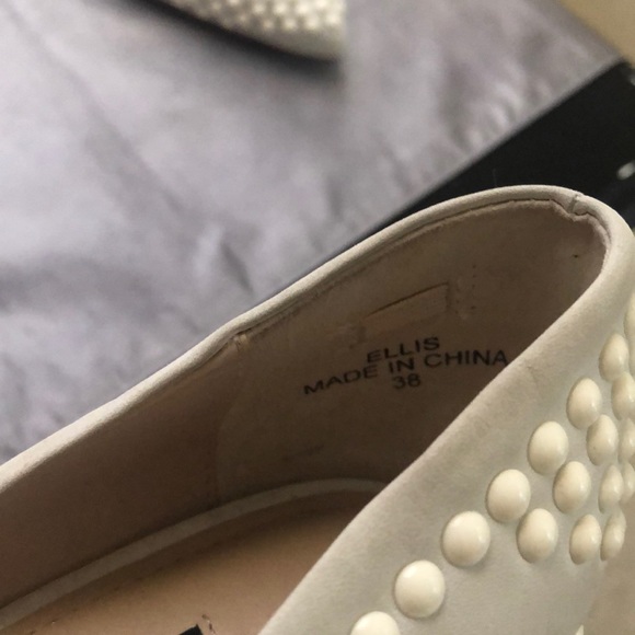 Size 7 White Dotted heels - Picture 2 of 3